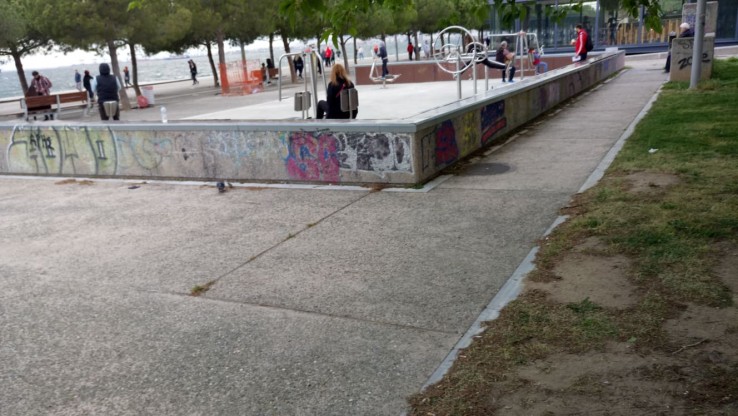 thessaloniki-paralia-3-400rL.jpg