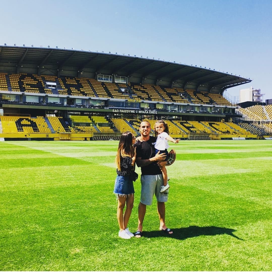velez-family-in-vikelidis-stadium.jpg