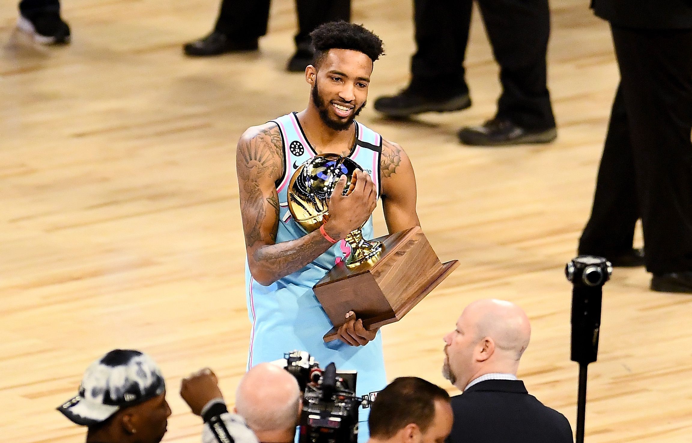 dunkcontest1602202.jpg