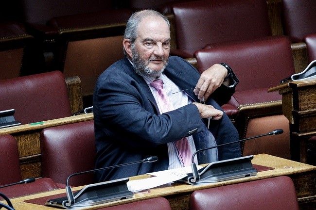 karamanlis2.jpg