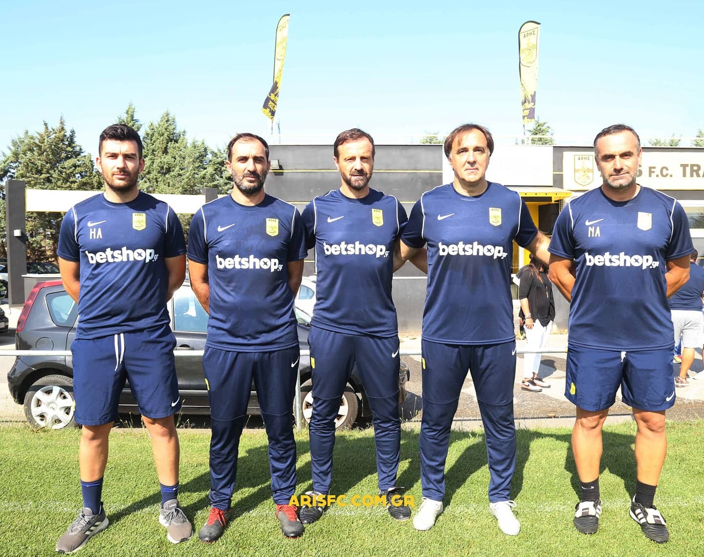 mantzios4.jpg