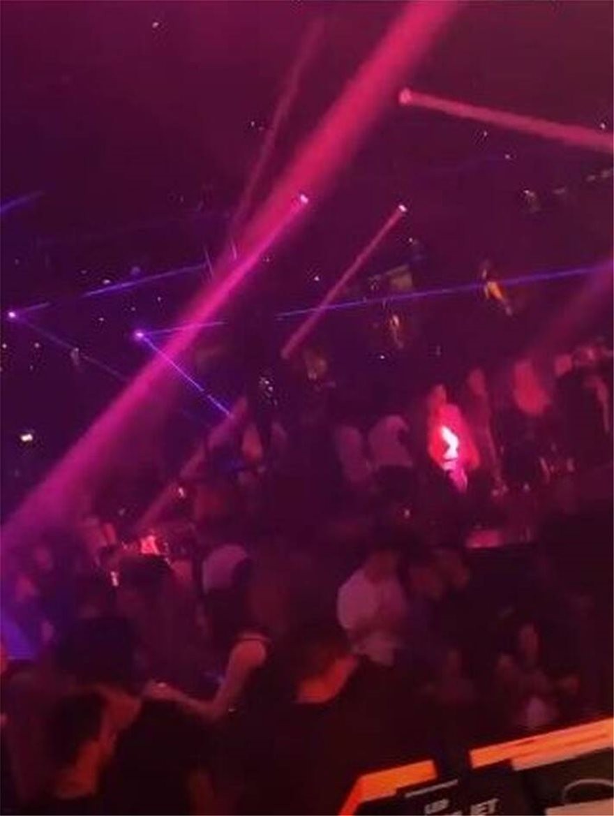 club2.jpg