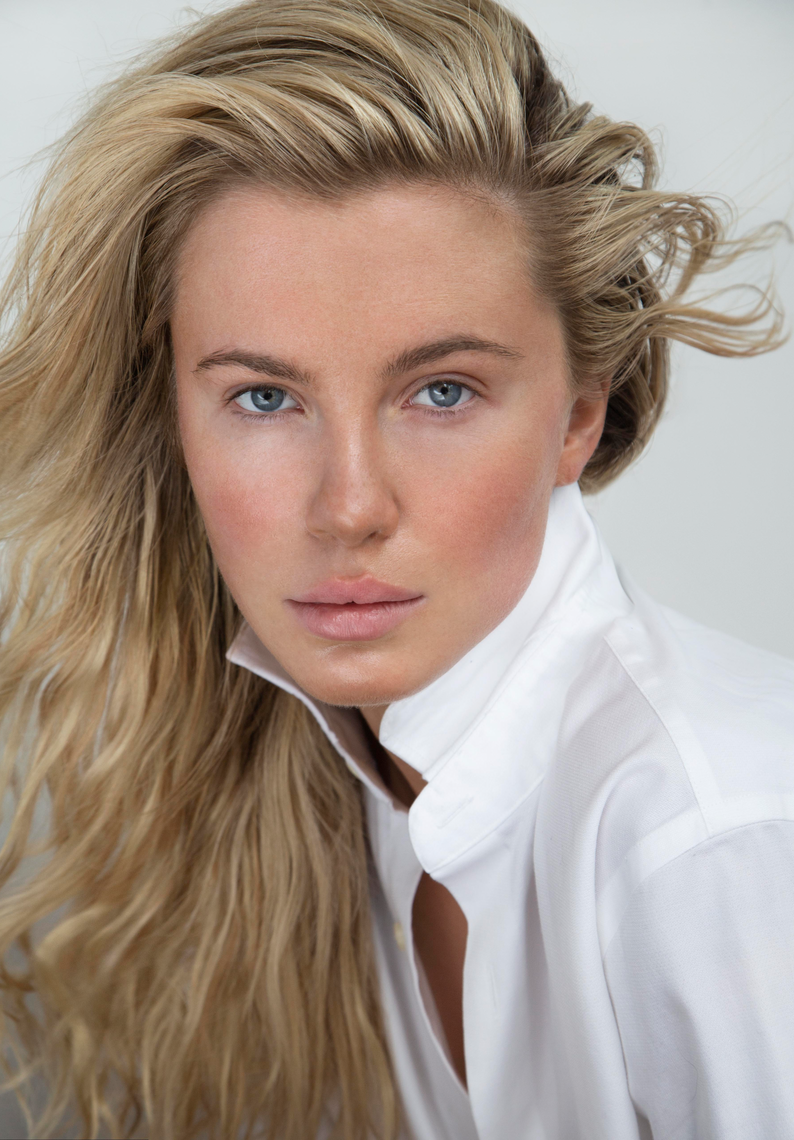 ireland-baldwin-5.jpg