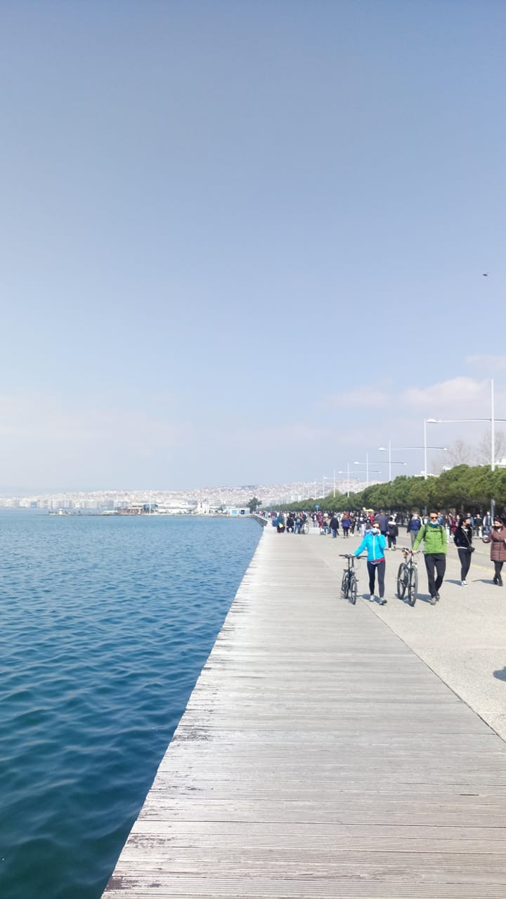 thessaloniki-paralia-3.jpg