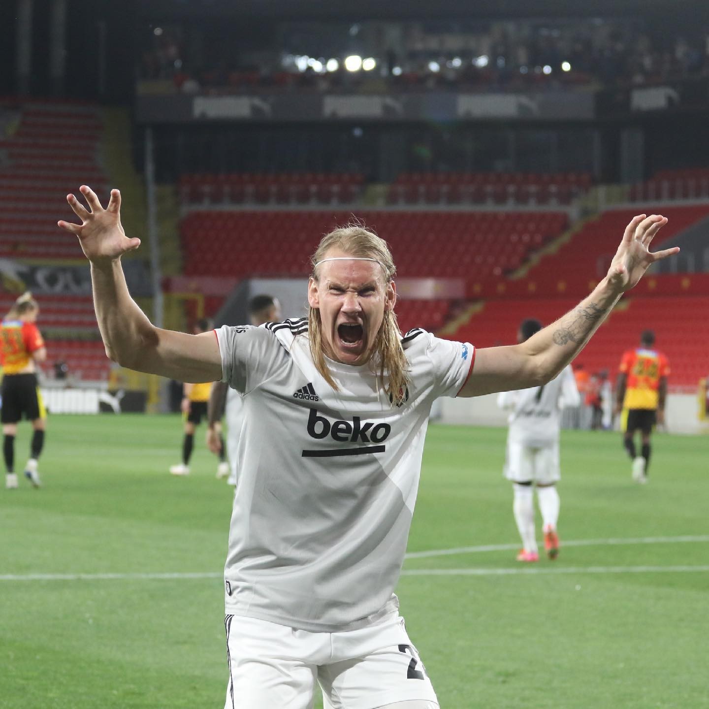 besiktas-1.jpg