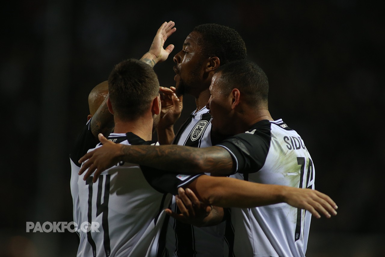 akpom.jpg