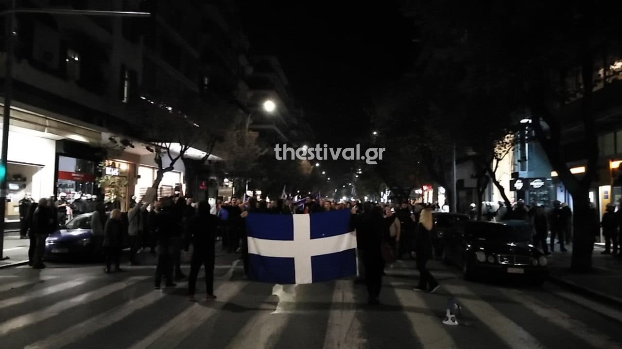 2-fANiw.jpg