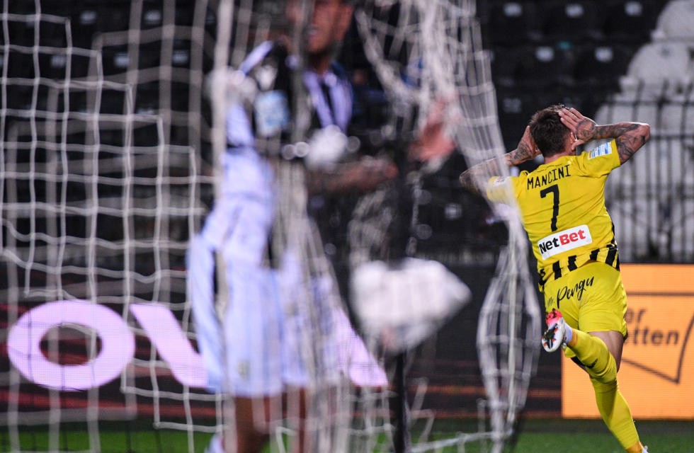 mancini-aris.jpg