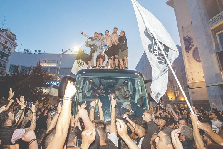 1-YjMbT.jpg