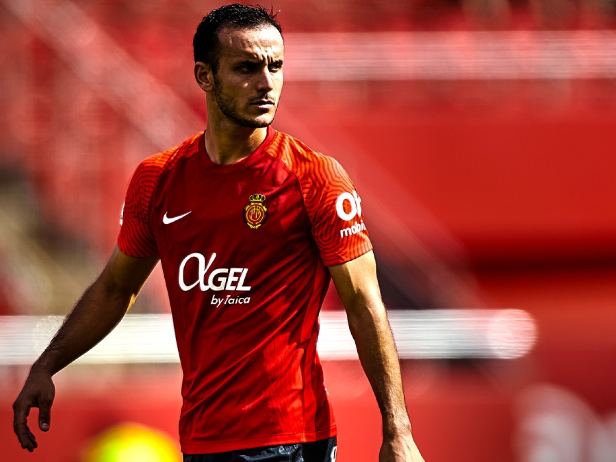 sastre-joan-dz8rM.jpg