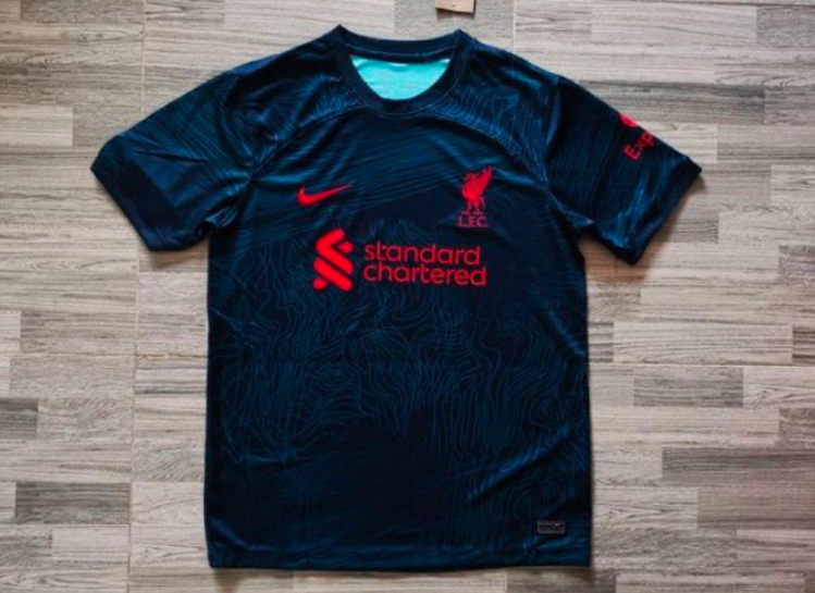 fanela-liverpool.png