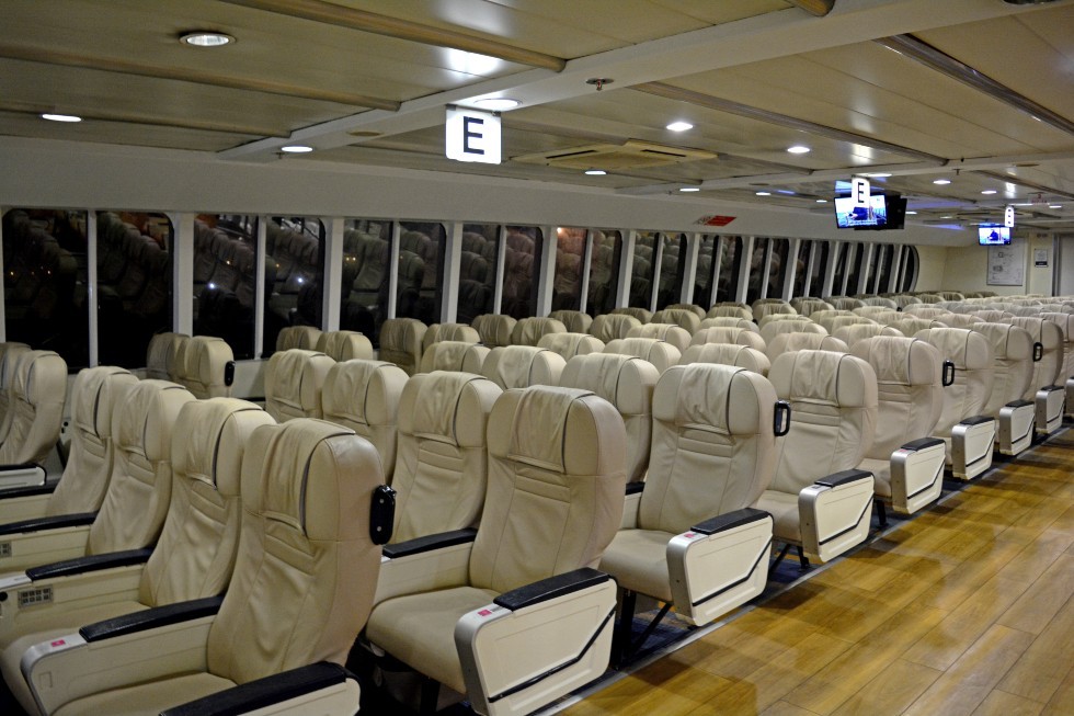 champion-jet-02-1.jpg