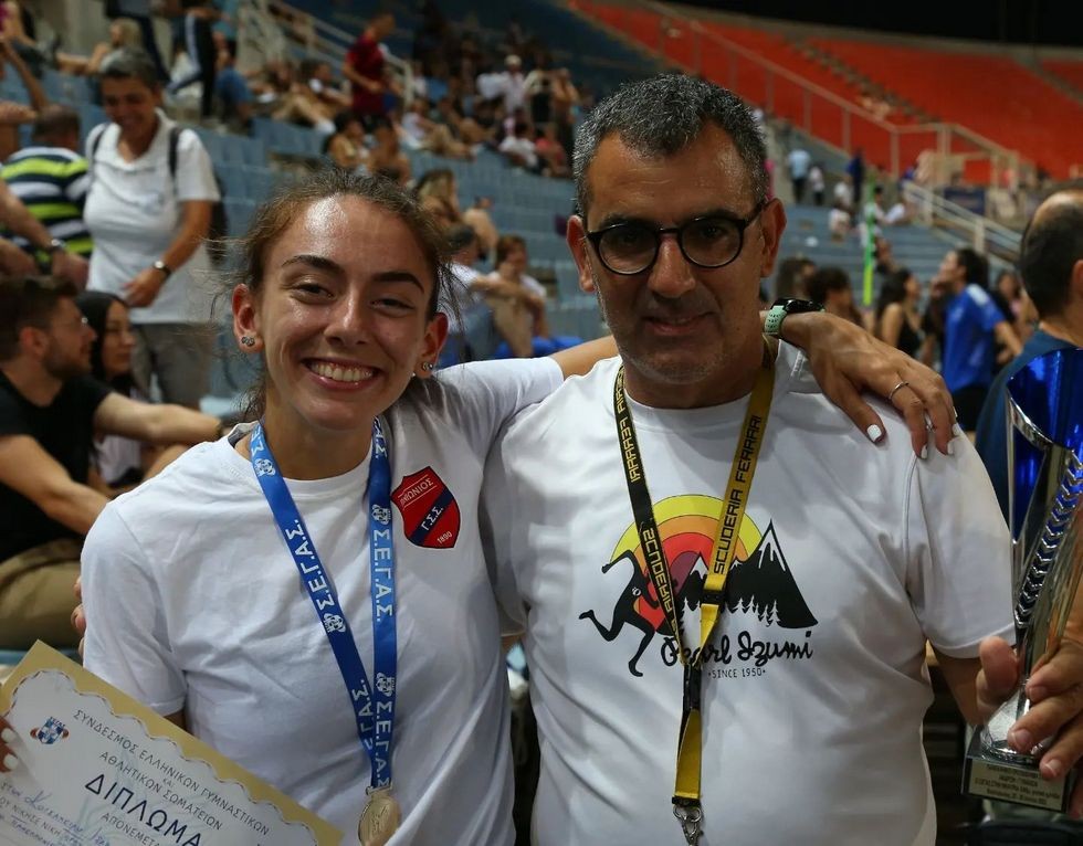 kotsaxeilh-coach.jpg