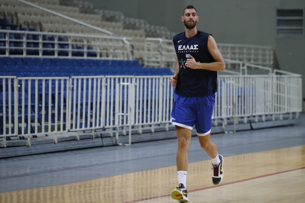 papagiannis.jpg