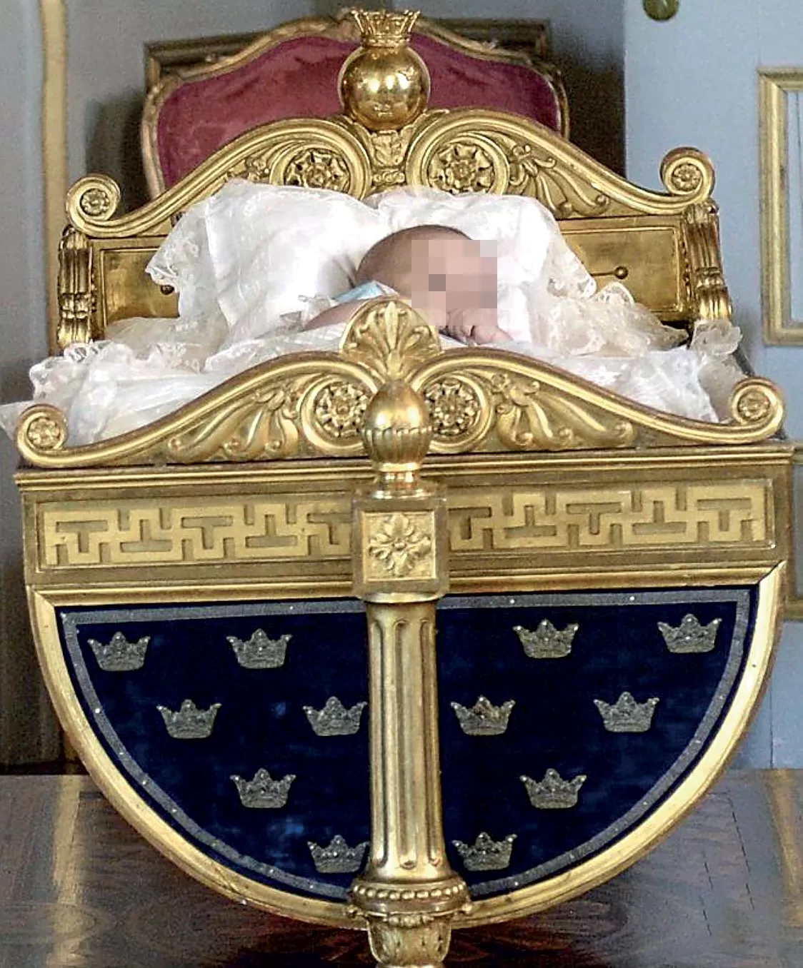 baby-niarchos.jpg