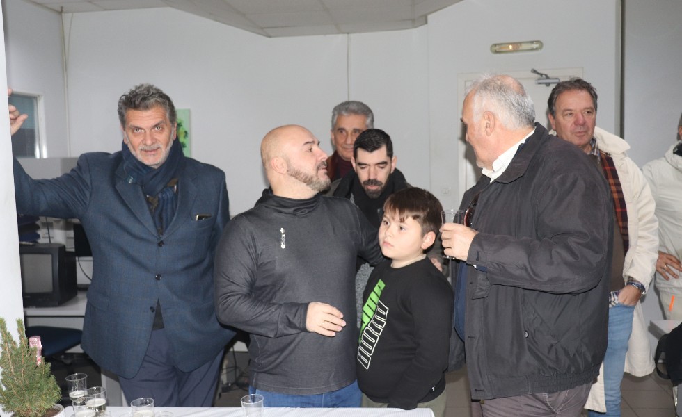 3-NuILQ.jpg