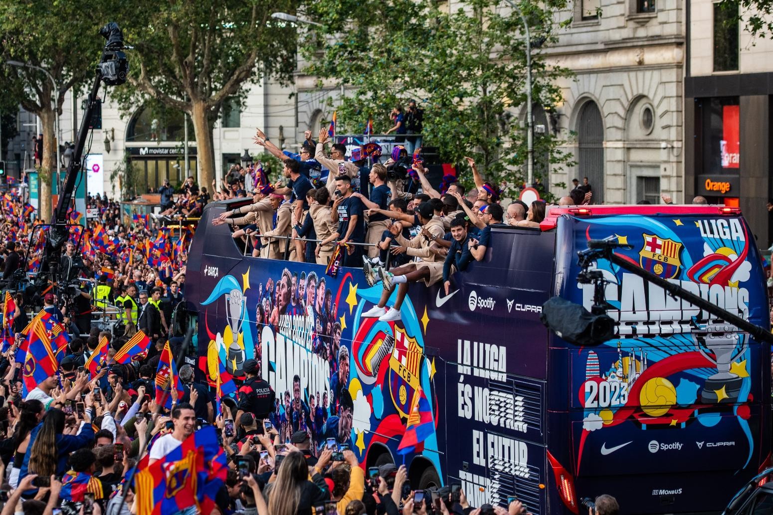 barca2.jpg