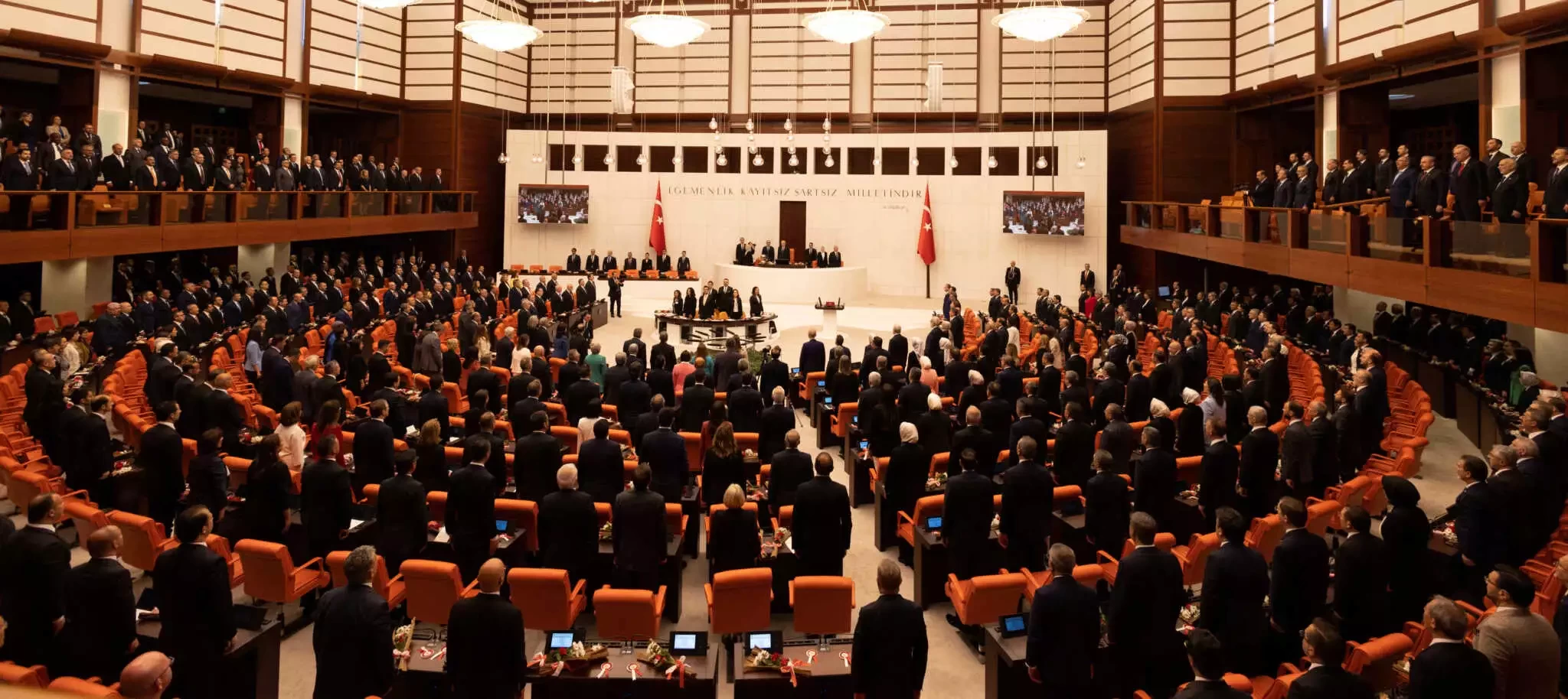 erdogan-r-0306-2-2048x914.webp