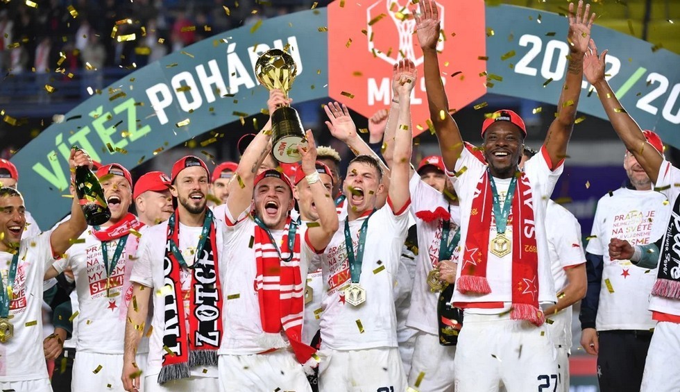 zafeiris-slavia-cup-final.jpg
