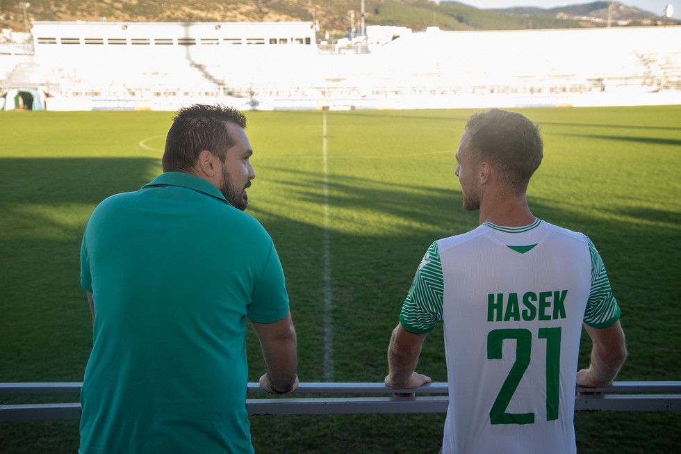 hasek-harizaklis-plati.jpg