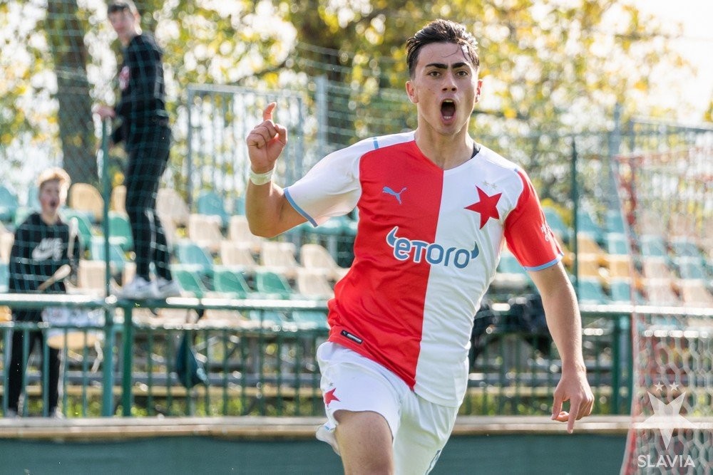 voriazidis-slavia-goal.jpg