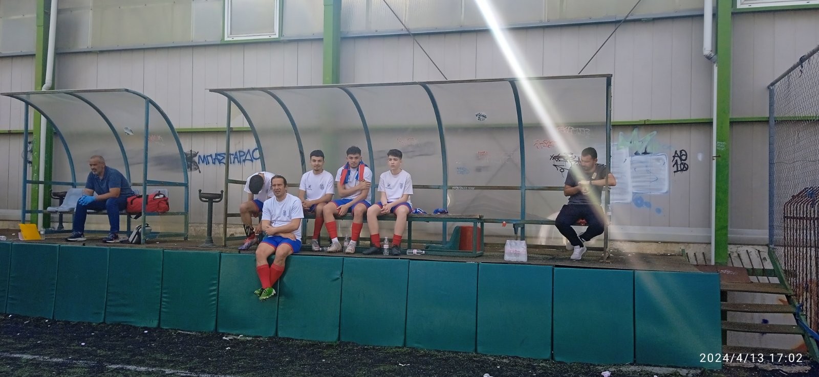 5-4mHuF.jpg