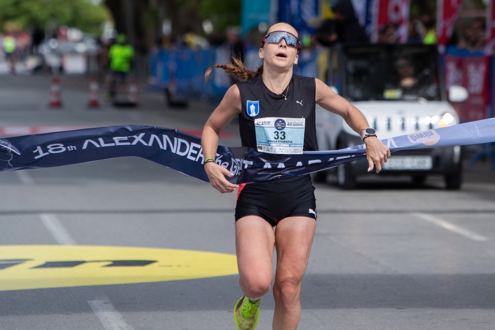 marathonios-nikites-gunaikes.jpg
