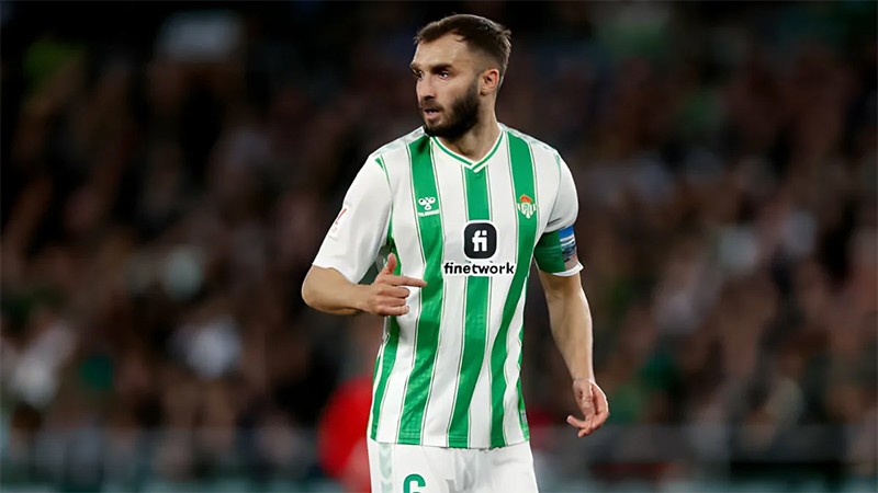 pezzella-betis.jpg