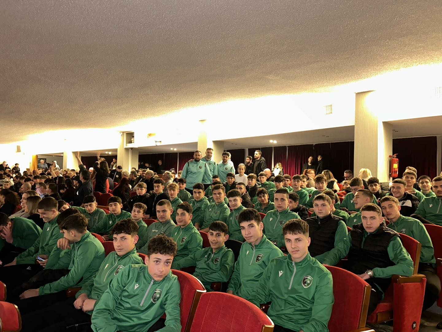 2-OGEOu.JPG