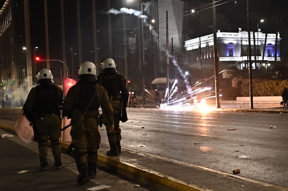 vouli2.jpg
