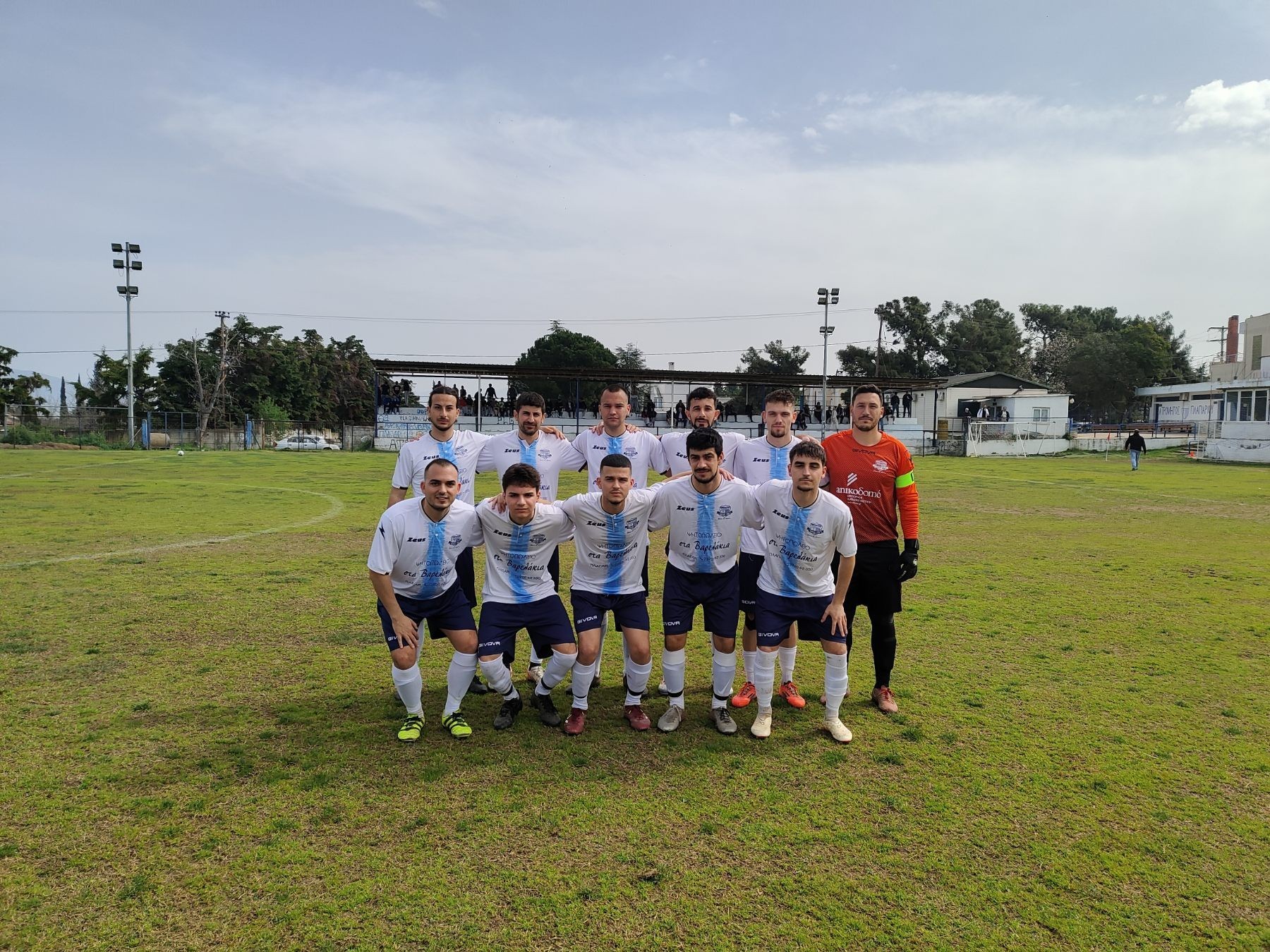 5-Ie7A4.jpg
