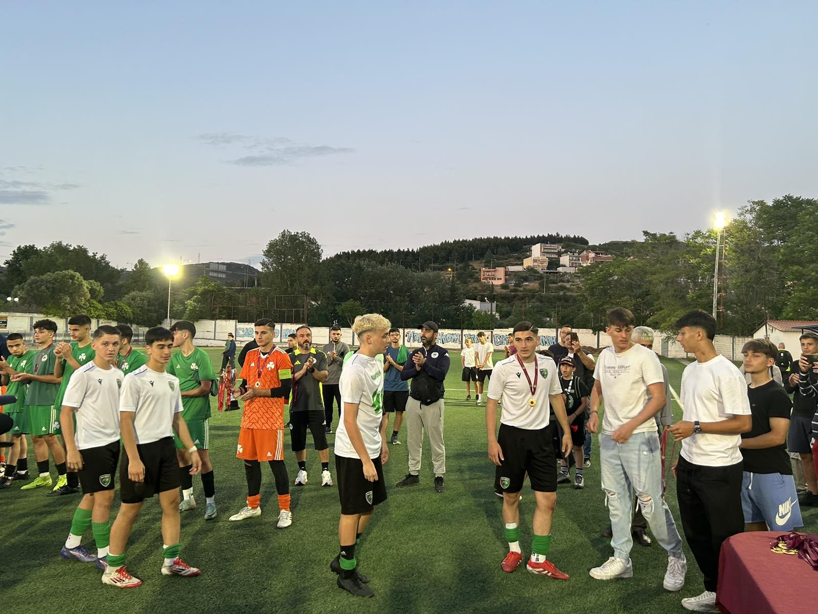 8-jJyL4.jpg