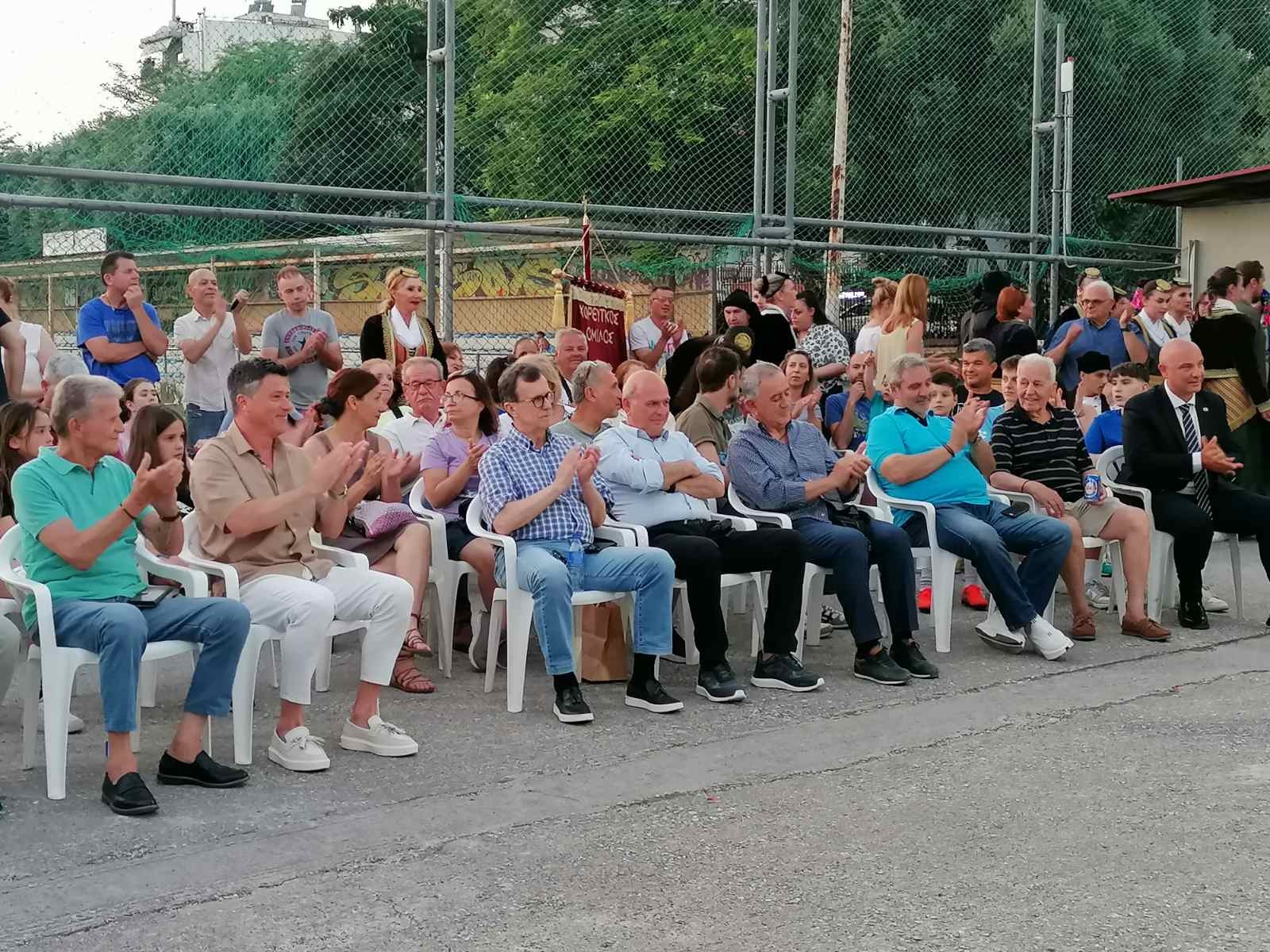3-NkAqU.jpg