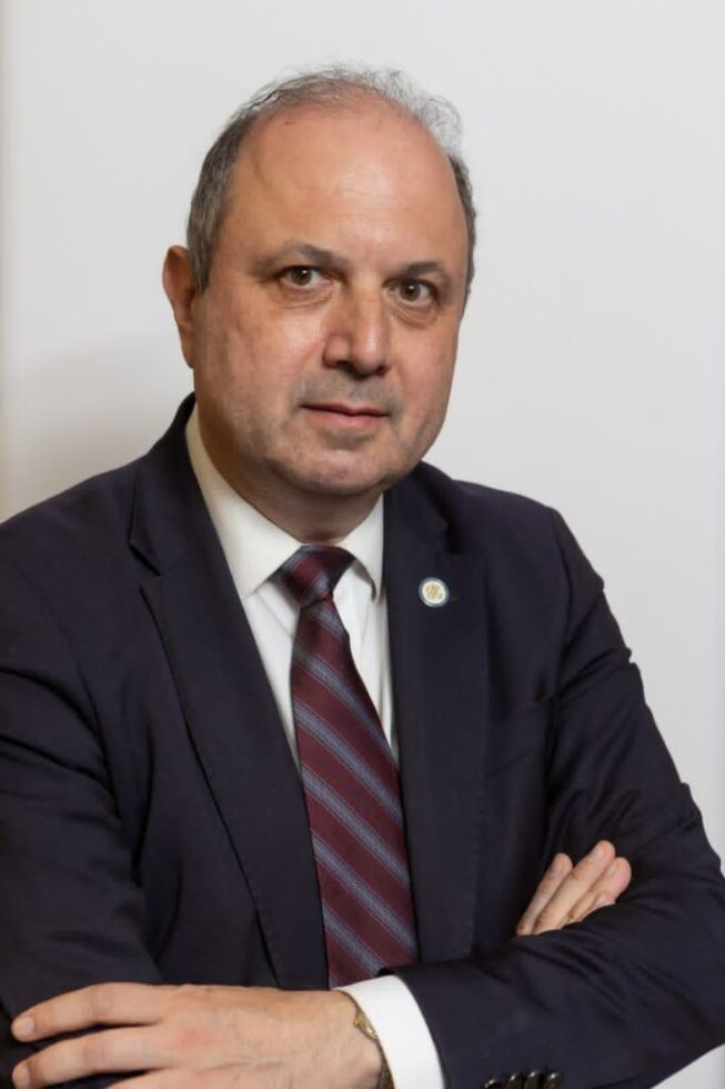 anastasiadis-auth.jpg