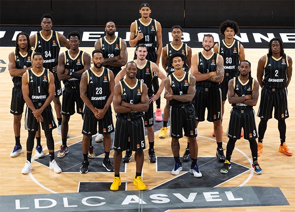 asvel.jpg